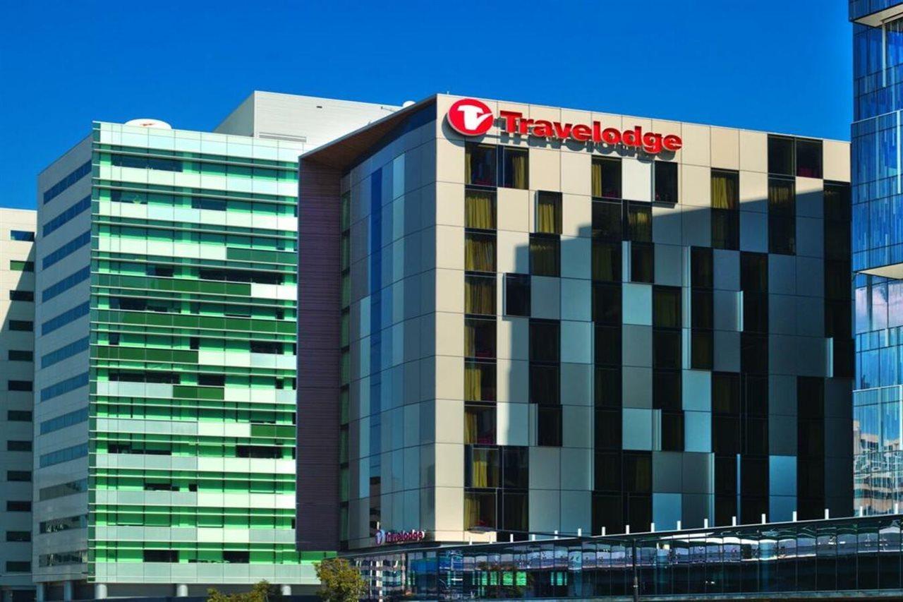 Travelodge Hotel Melbourne Docklands מראה חיצוני תמונה