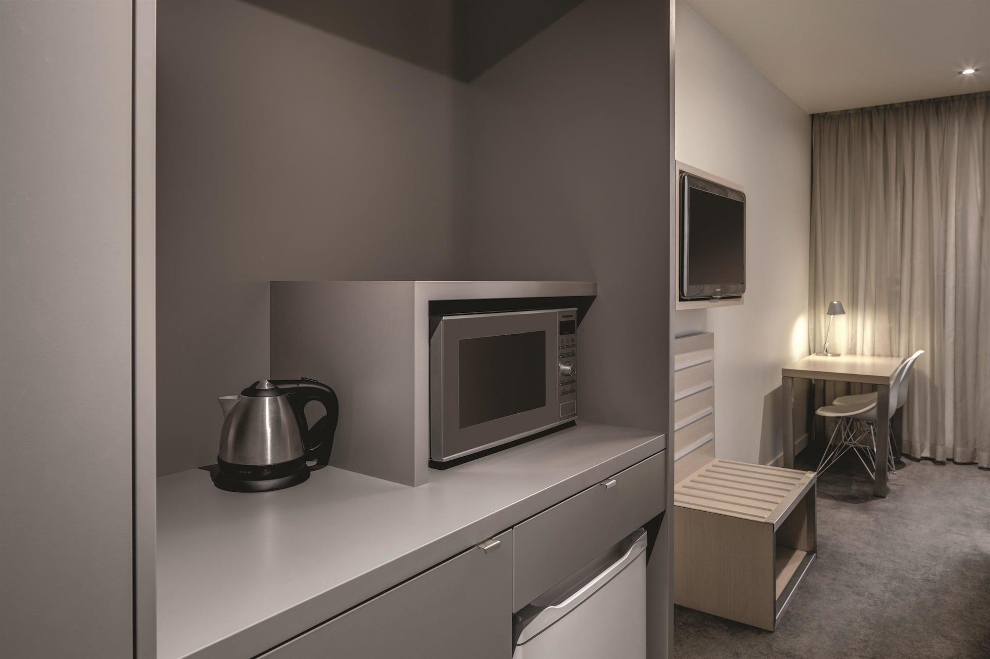 Travelodge Hotel Melbourne Docklands מראה חיצוני תמונה