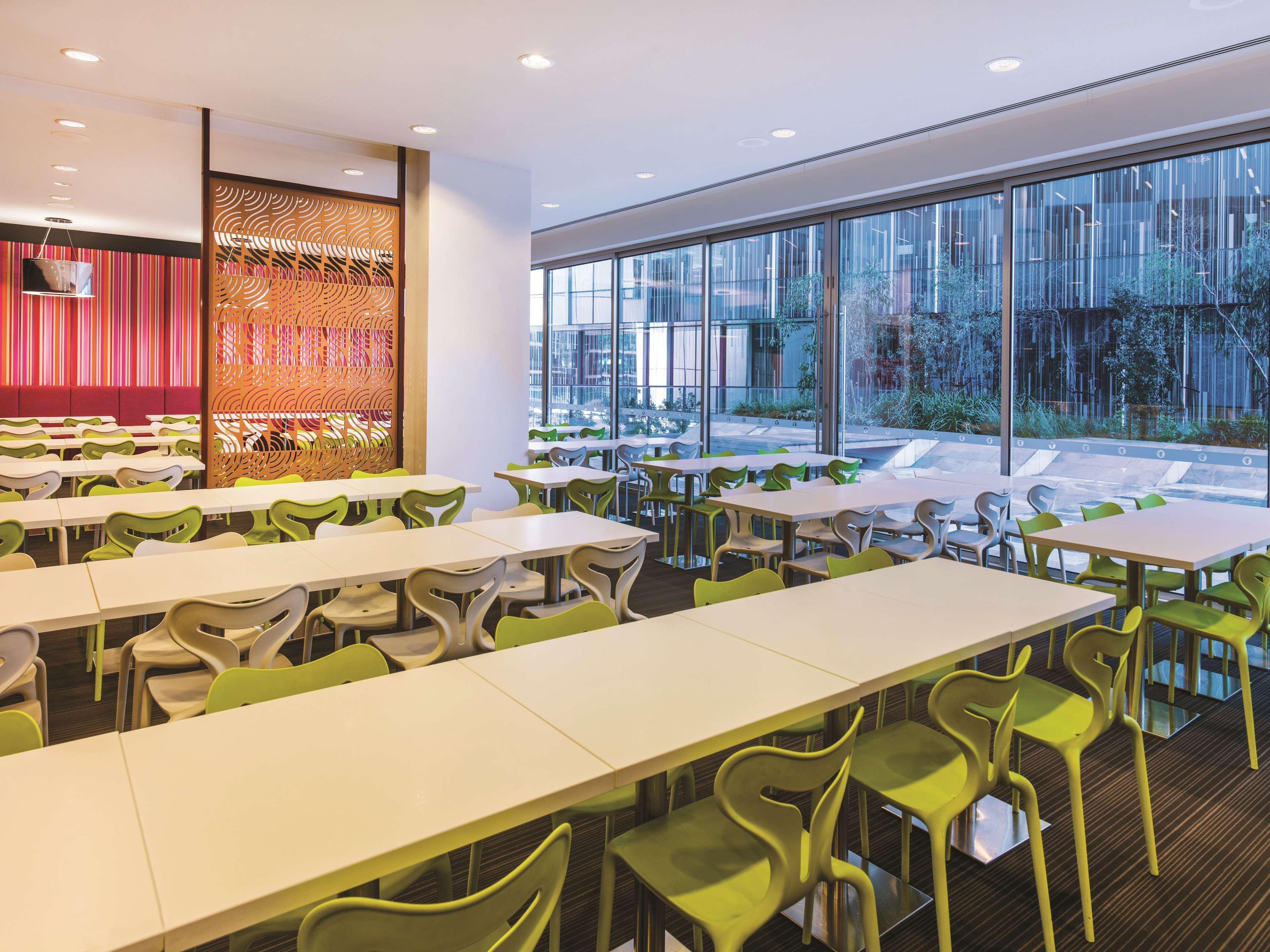 Travelodge Hotel Melbourne Docklands מראה חיצוני תמונה