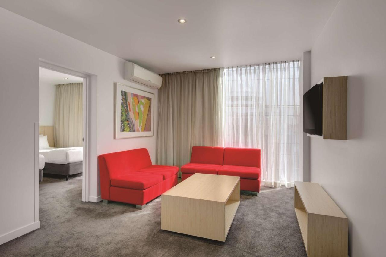 Travelodge Hotel Melbourne Docklands מראה חיצוני תמונה