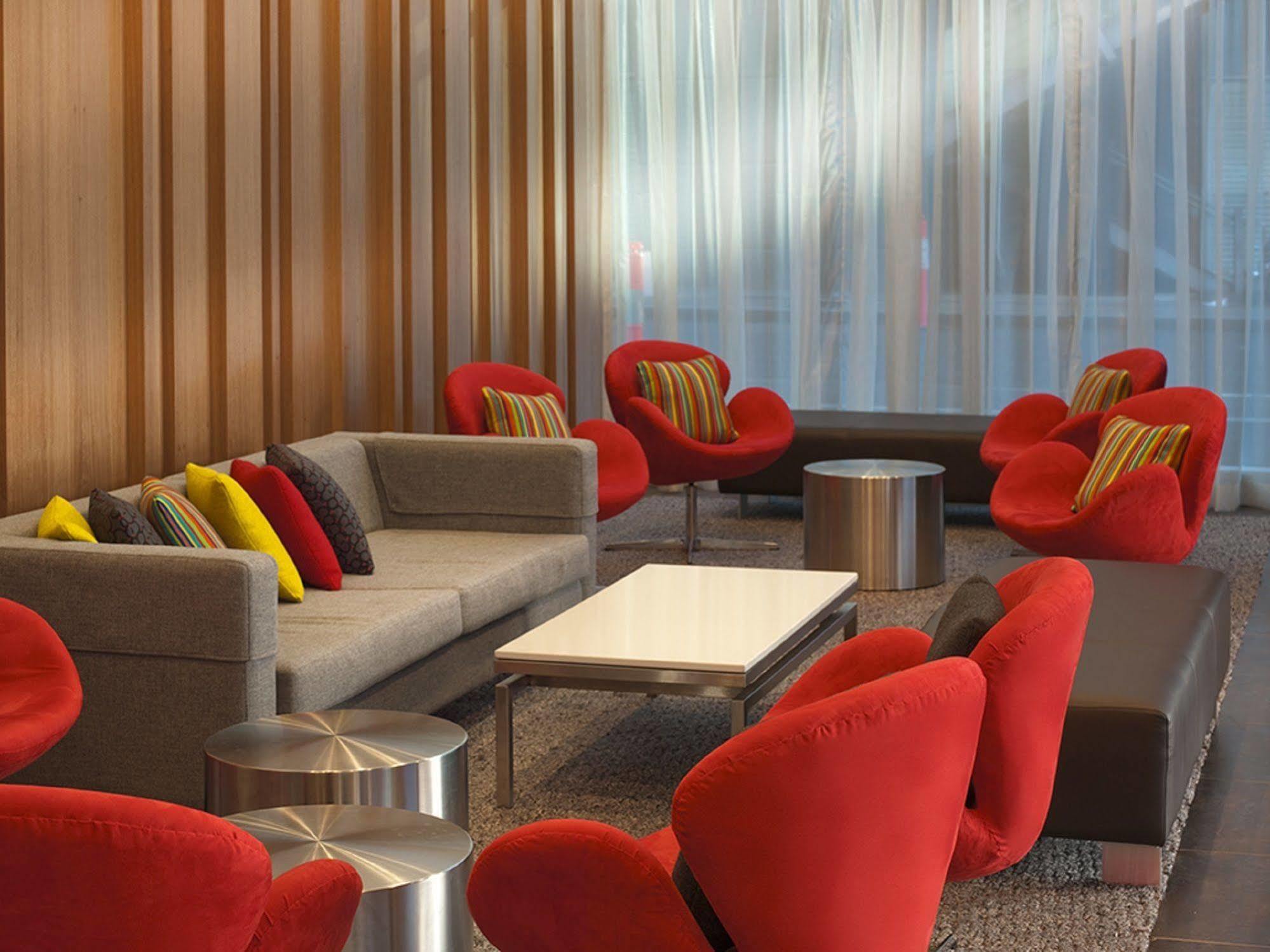 Travelodge Hotel Melbourne Docklands מראה חיצוני תמונה