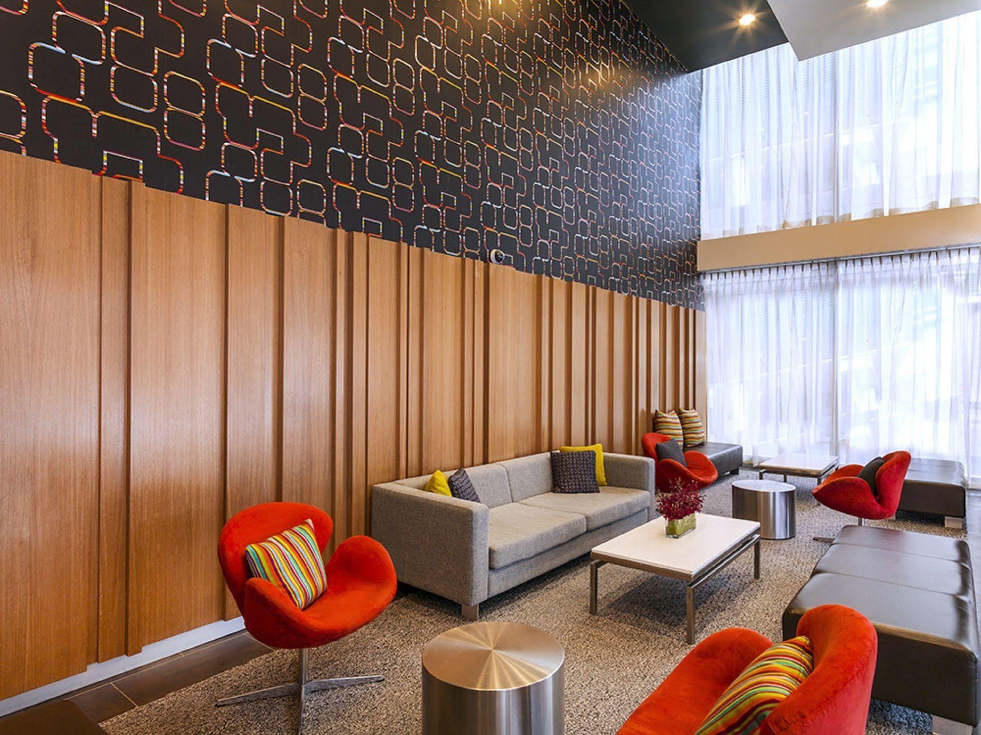 Travelodge Hotel Melbourne Docklands מראה חיצוני תמונה