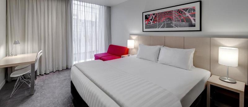 Travelodge Hotel Melbourne Docklands מראה חיצוני תמונה