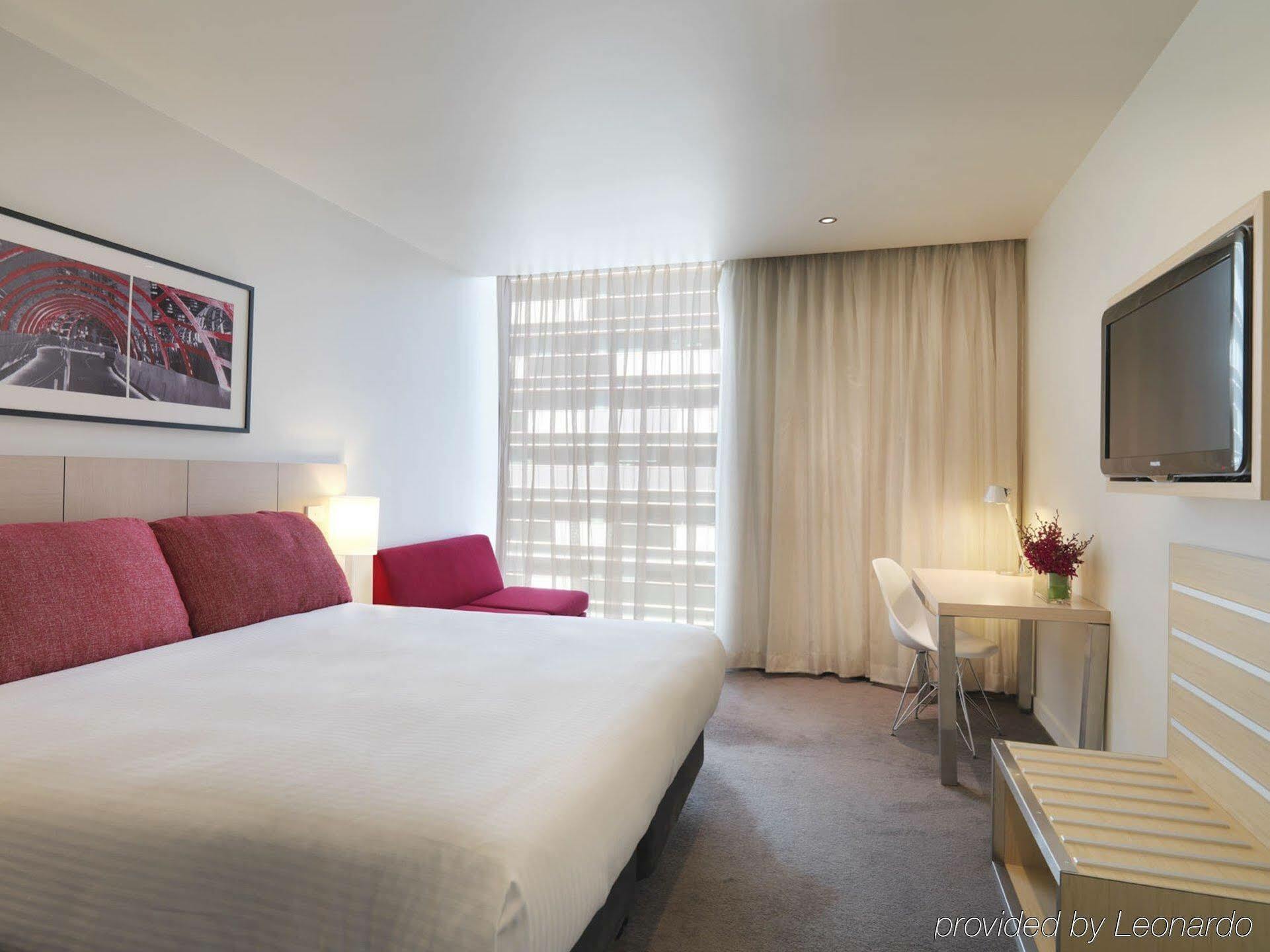 Travelodge Hotel Melbourne Docklands מראה חיצוני תמונה